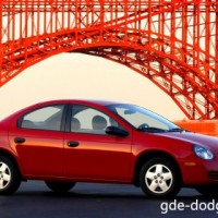 : Dodge Neon сбоку