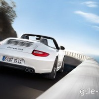 : фото Porsche 911 Carrera GTS Cabriolet сзади